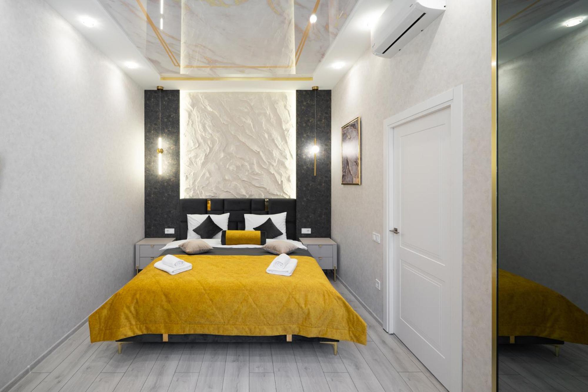 Rynok Square City Center Two Bedroom Apartment! Lemberg Exterior foto